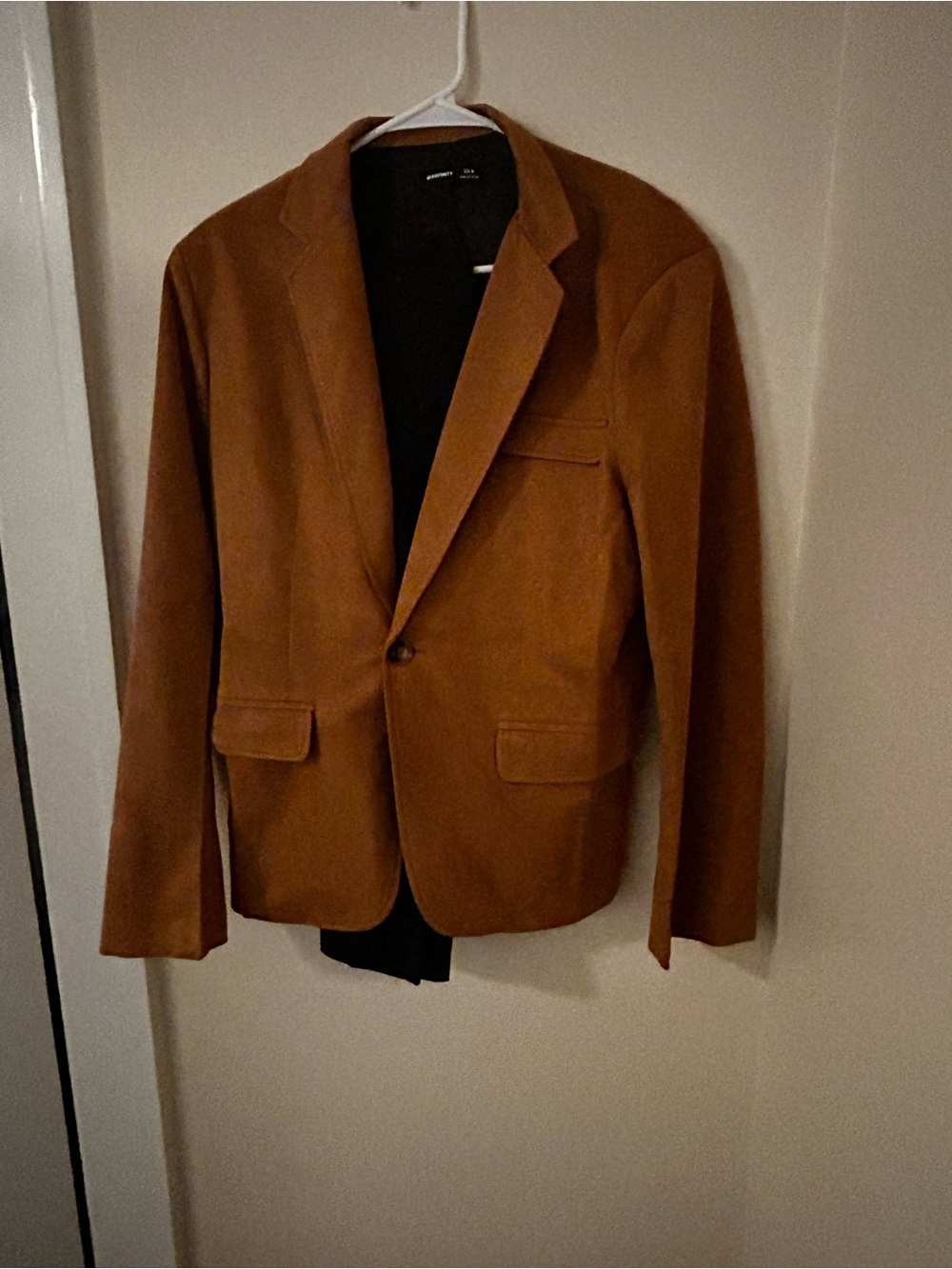 Worn only once for a dinner. Boohoo Men's Tan Suede Single-Button Blazer